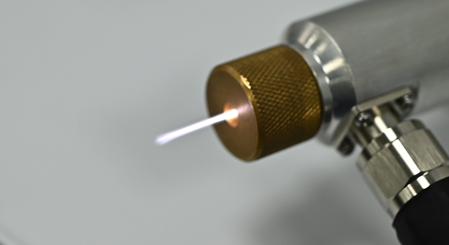 低溫等離子體在口腔材料表面改性中的應用